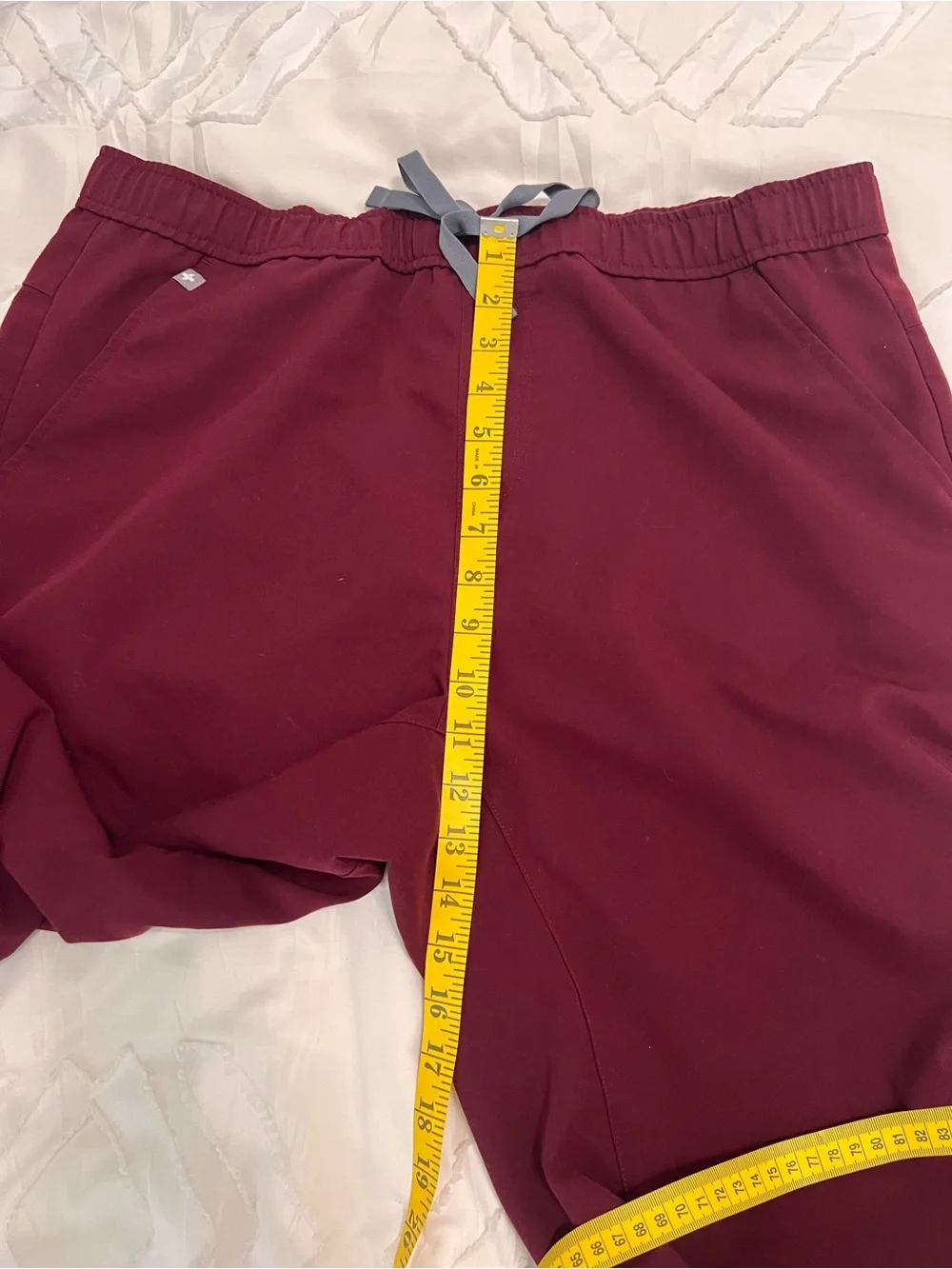 Figs Men's Maroon Jogger Sweatpants